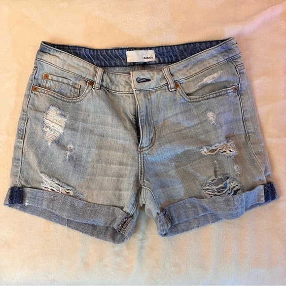 garage light wash โgirlfriendโ denim short - Picture 5 of 5
